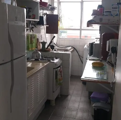 Quarto Suite Individual Compartilha Somente A Cozinha Com O Morador E Sua Cachorra Chori