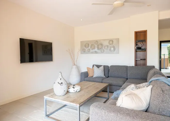 Cavvanbah Beach Villa