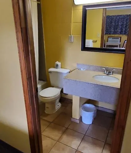 Deluxe Inn Jasper