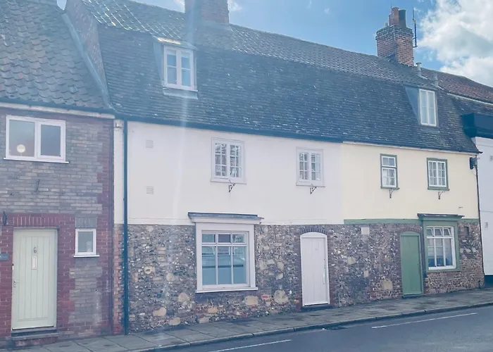 Abbey Gardens Cottage