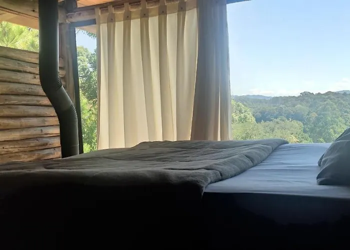 Cabana rustica logcabin com banheira aquecida