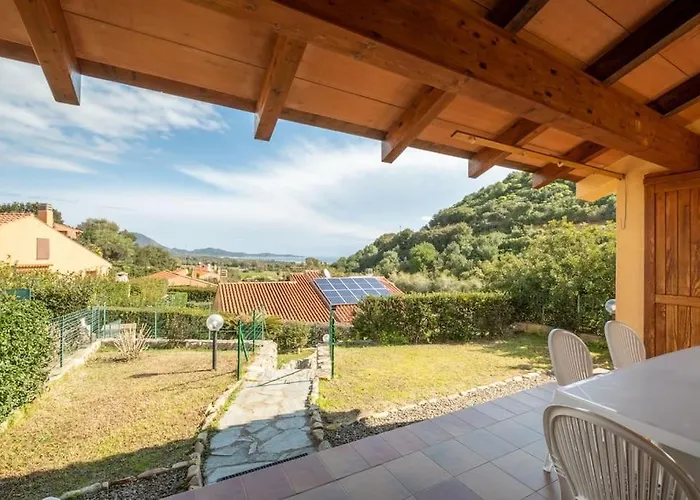 Sea View- 5 Minutes From The Beach Garden, Wi-Fi, Bbq