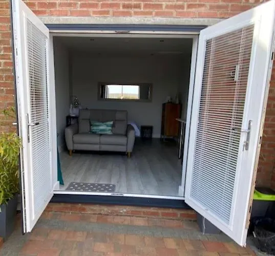 Luxury Mumbles View Studio Apartment