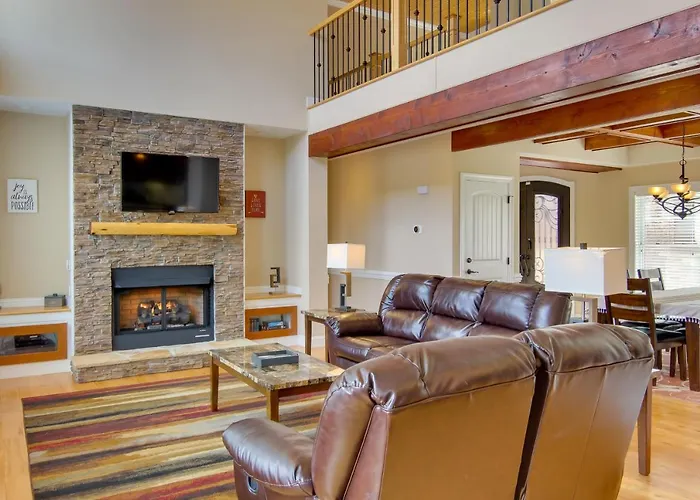 6 Mi To Water! Mtn-View Nebo Lake House W/ Deck