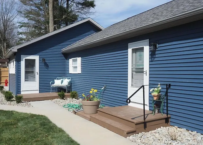 The Blue Haven At Conneaut Lake