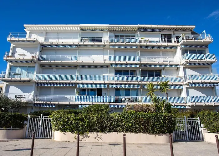 Apartment Le Cormoran By Interhome