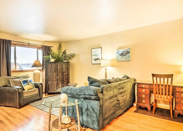 Serene Kenai Condo < 4 Mi To Kenai Beach!