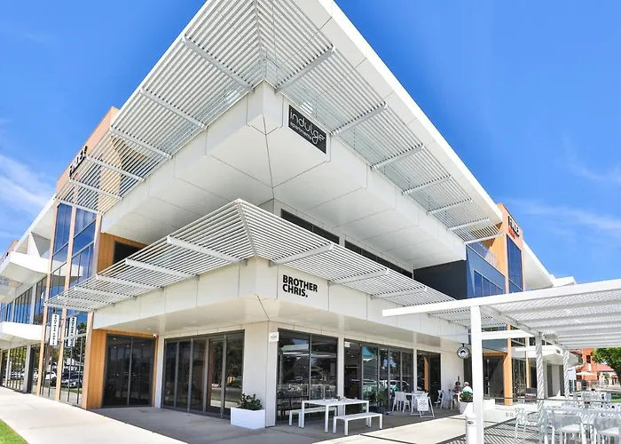 Indulge Apartments - City View Penthouses