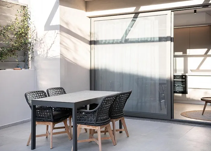 Jnv Luxury Villas - Urban Oasis By Etouri