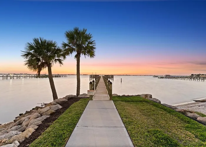 Harbor Island Beach Club, Homes By Villatel