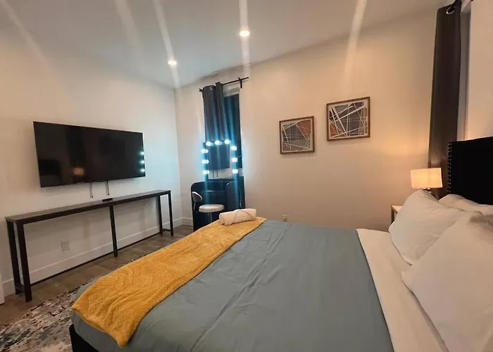 Luminousness 4B3B Home