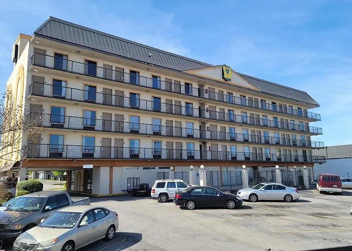 Studio 9 Inn & Suites