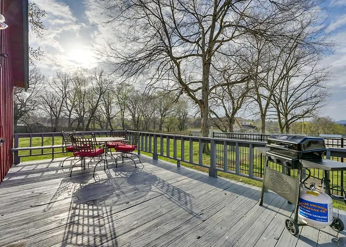 12 Mi To Eureka Springs: Charming Studio Retreat