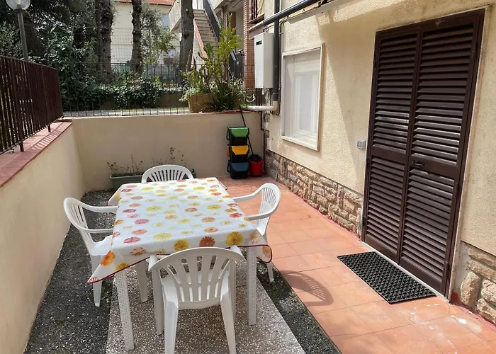 Giardino Sud - A Pochi Passi Dal Mare