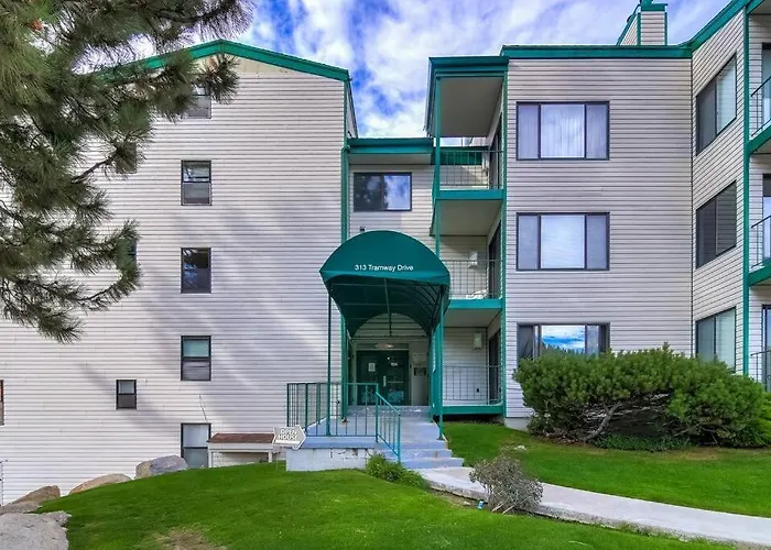 Heavenly Mountain Lake Retreat Near Skiing, Hiking & Biking