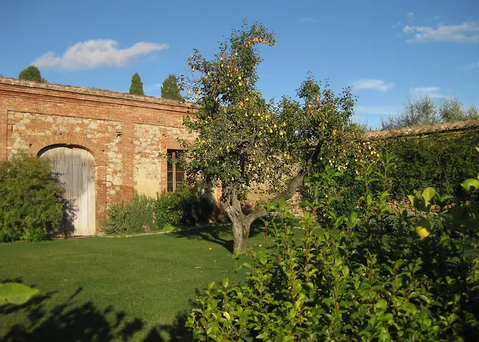 Monastero Sant'Anna In Camprena
