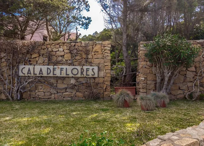 Guesthost - Cala Flores Sea View Apt 400M From The Beach!