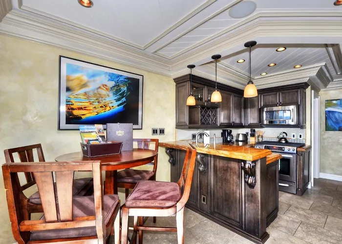 Villa Bella Mare At The Retreat In Laguna Beach