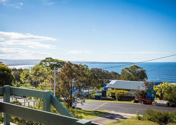 Sea Home With A View At Pambula Beach-Pet Friendly