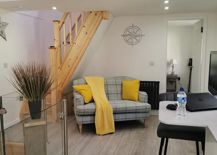 Anchoragewells Lodge, Seaview Apartment