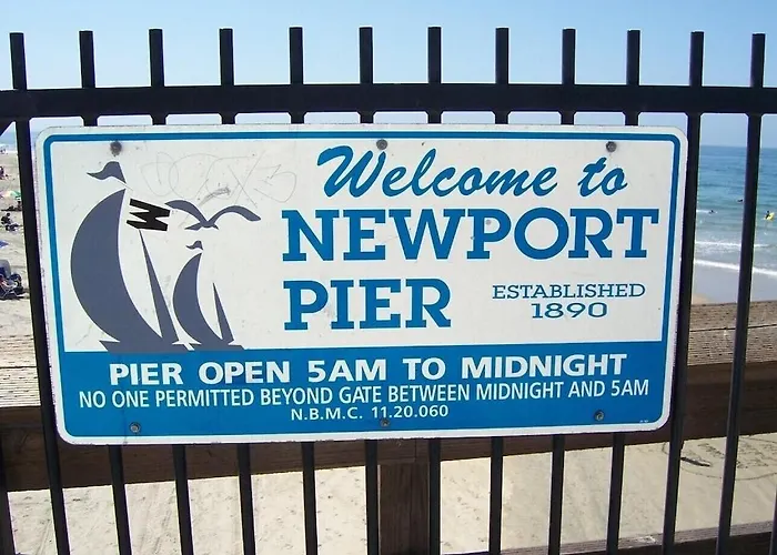 The Newport Family Peninsula Beach House