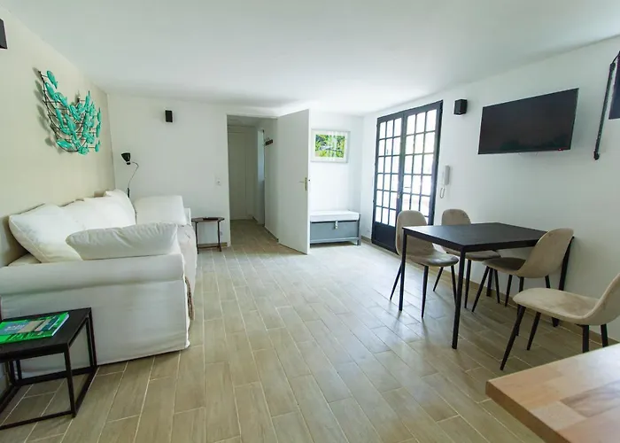 Pyla Sur Mer Proche Plages Appartement Avec Piscine Partagee