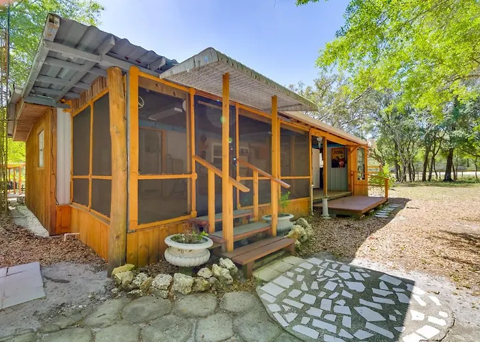 Fire Pit & Boat Dock: Peaceful Dunnellon Cabin!