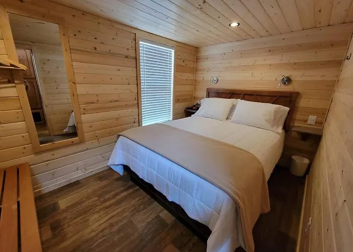 037 Tiny Home Nr Grand Canyon South Rim Sleeps 8