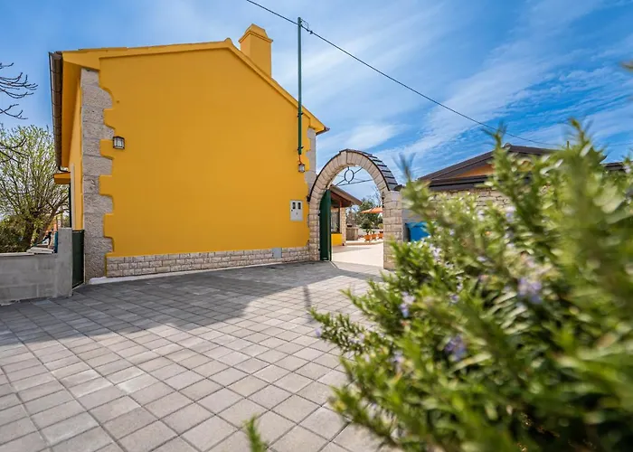 Ferienhaus/Holidayhouse Smokvica **** In Rakalj