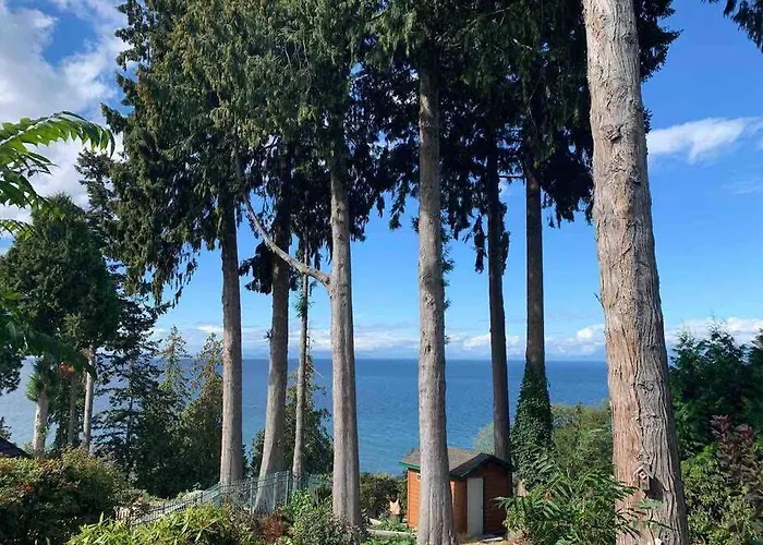 Waterfront Eagle'S Nest - Family Friendly, Nanaimo