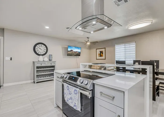 Big Family Come To West Side Elp And Enjoy All Duplex A And B