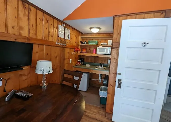 Stay Twin Lakes Cabin 2