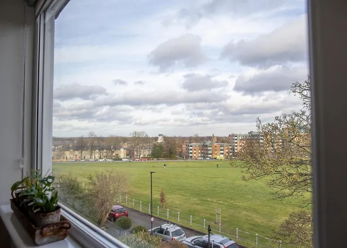 Moor View Apartment, Near City Centre And Stadium