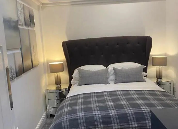 Balcony House Apartment In Kendal