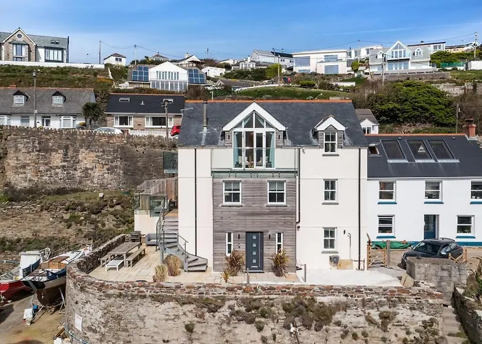 Harbour Master'S House