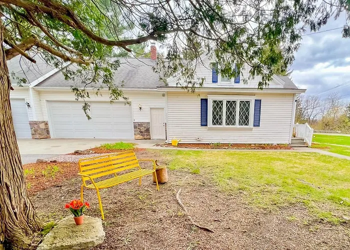 Maplewood Manor