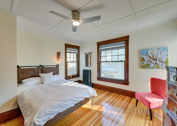 Spacious Historic Home In The Berkshires!