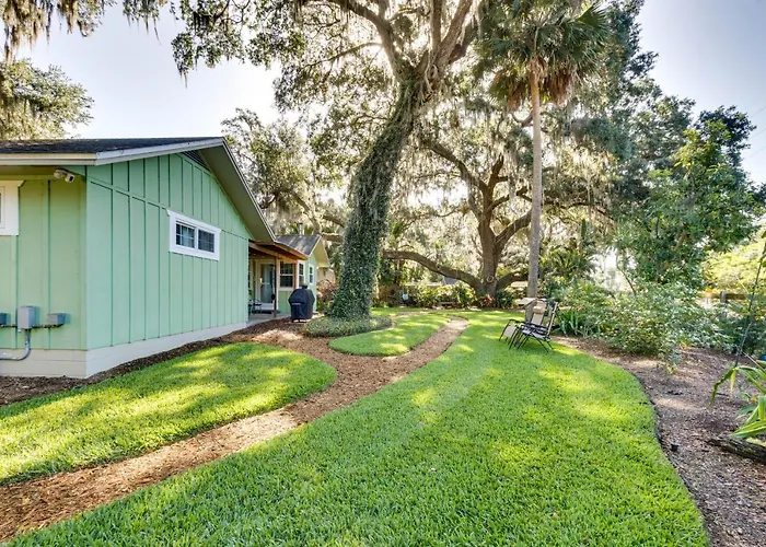 Walk To Lakes! Tropical Escape In Mount Dora
