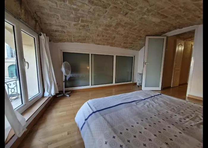 Superbe Appartement Renove - Centre Historique