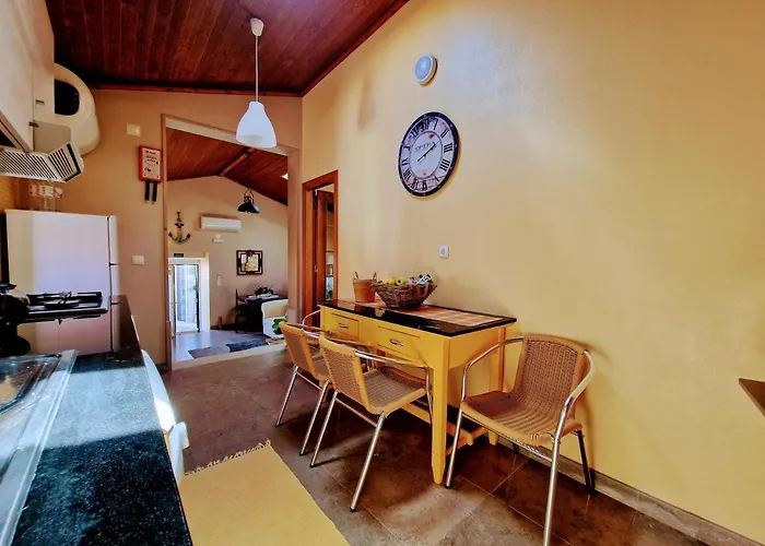 Casa Das Azenhas By Lisbon Village Apartments