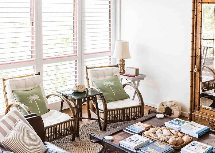 Castaways Beach House Noosa