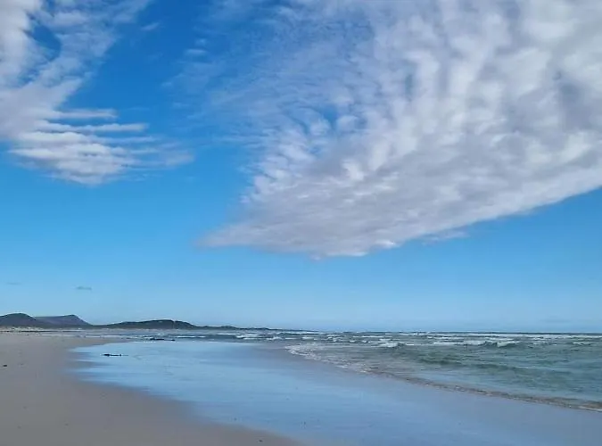 Die Boomhuis. Pearly Beach