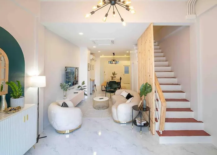 Private 4Br Model Home Center Patong