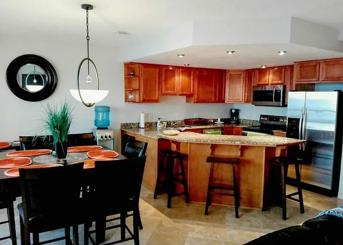 Cristal Azul Beach Front Condo 2&2 B
