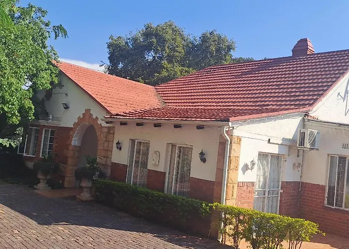 Moonlight Guesthouse