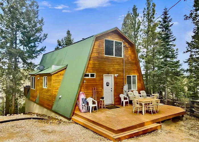 Woodchuck Cabin