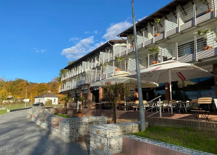 Pensjonat Dlugie Nowicki Rooms & Apartments
