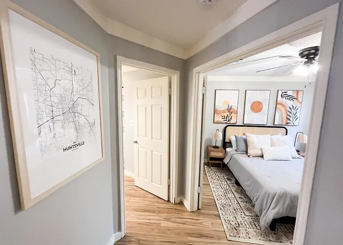 The Cozy Bohemian In Mid-City!