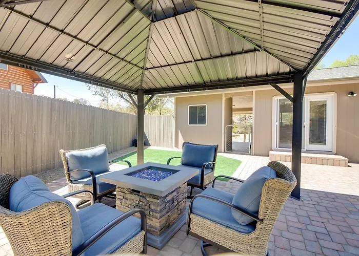 Putting Green & Patio: Central Prescott Home