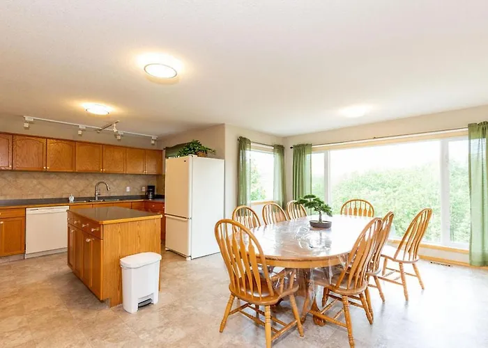 Waterton Country Villas